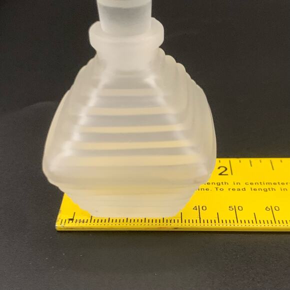 Vintage Irice Frosted Glass Empty Perf,ume Vanity Bottle Heart Stopper - Picture 15 of 15